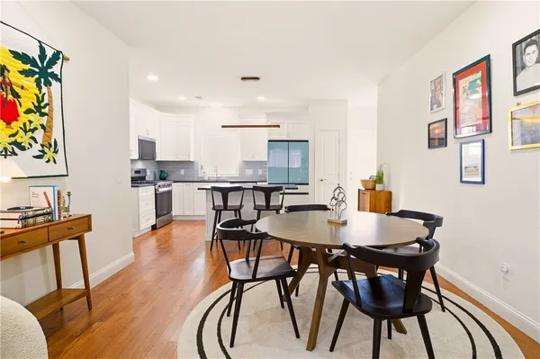 $529,900 | 26 Kensington Way, Johnston, RI 02919