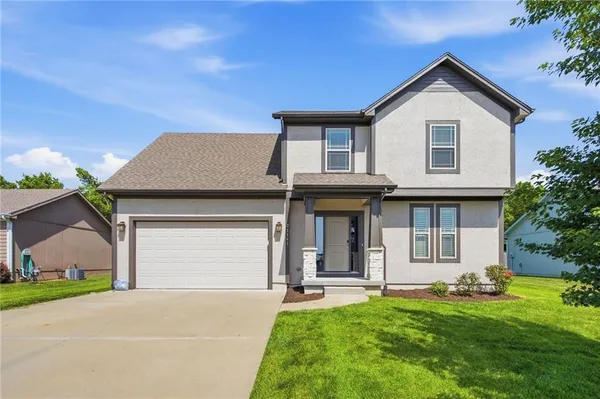 $435,000 | 21141 Noble Street, Spring Hill, KS 66083