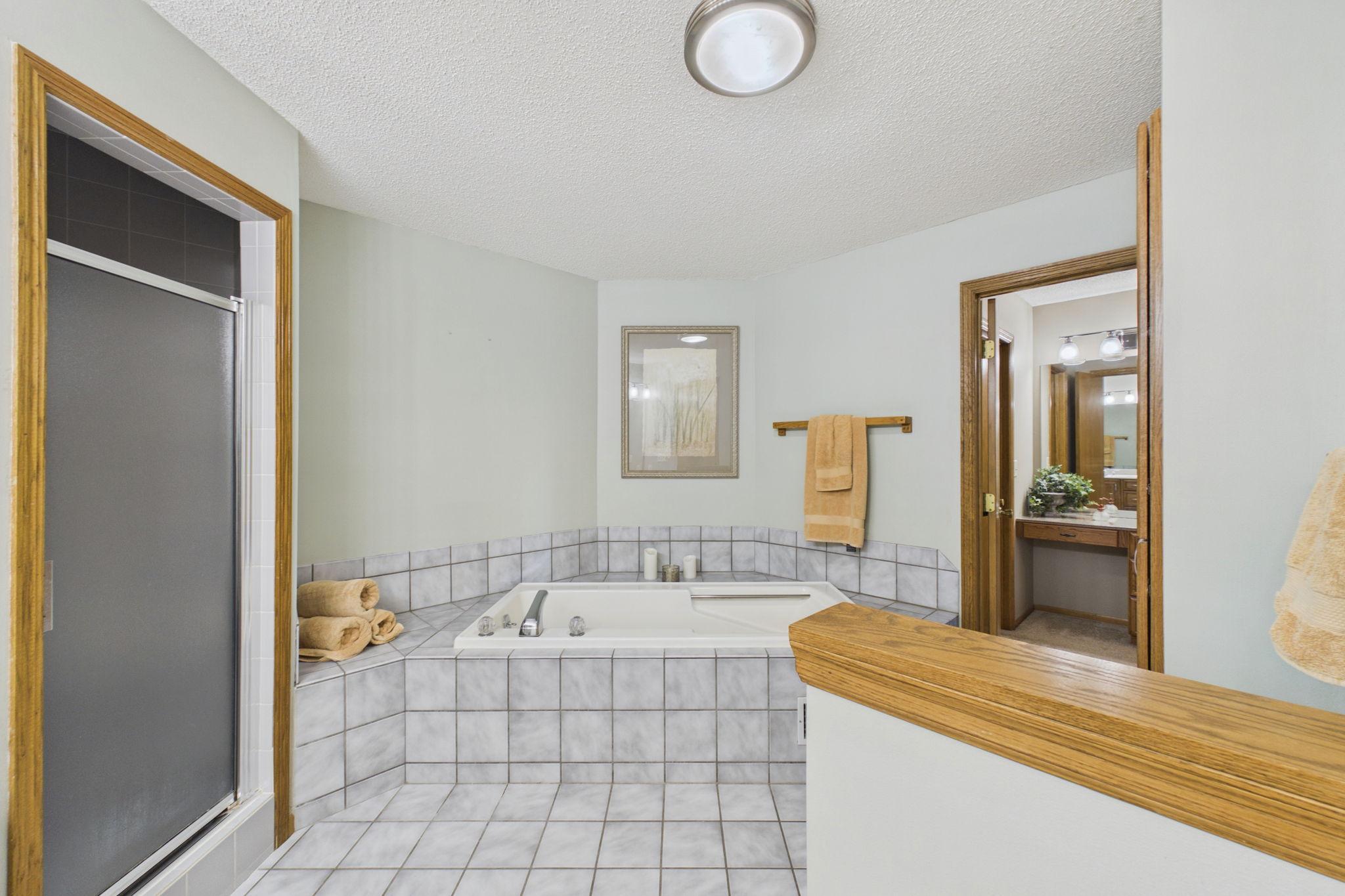 3025 Thunder Bay Road Little Canada, MN 55117 - Photo 17 of 30