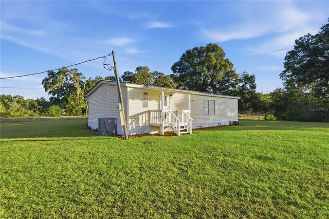 $278,900 | 13705 Northeast 14th Avenue, Citra, FL 32113