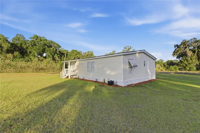 $278,900 | 13705 Northeast 14th Avenue, Citra, FL 32113
