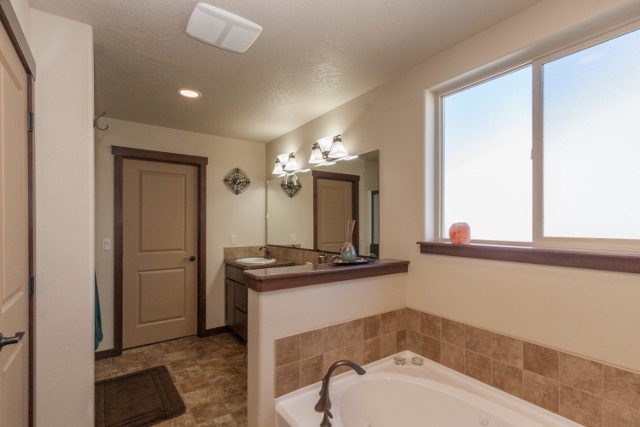 8306 North Kyle Spokane, WA 99208 - Photo 16 of 20 Gallery Image 16