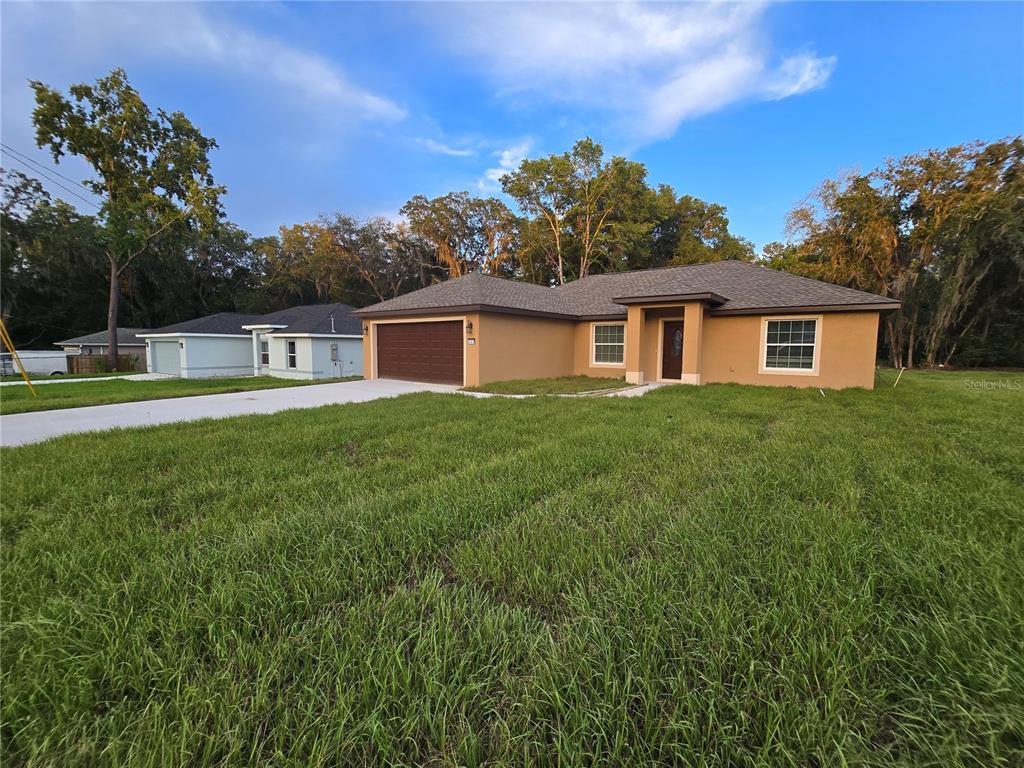 203 Emerald Road Ocala, FL 34472 - Photo 3 of 43