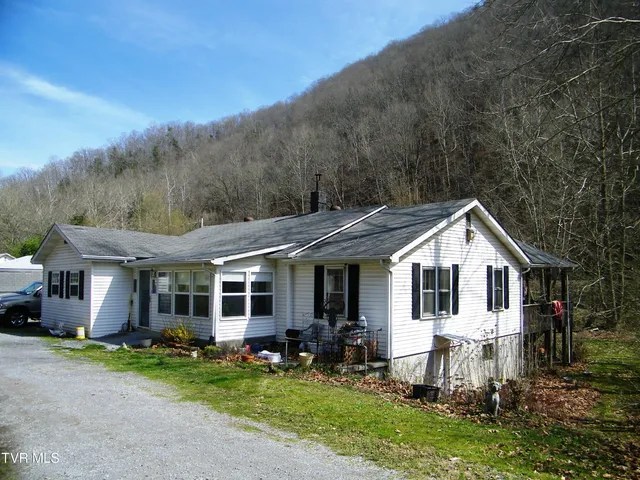 $169,000 | 17094 Us Highway, Duffield, VA 24244
