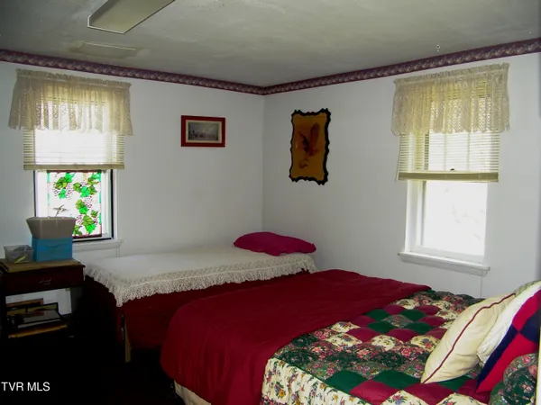 $155,000 | 17094 Us Highway, Duffield, VA 24244