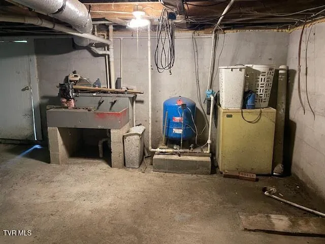 $169,000 | 17094 Us Highway, Duffield, VA 24244