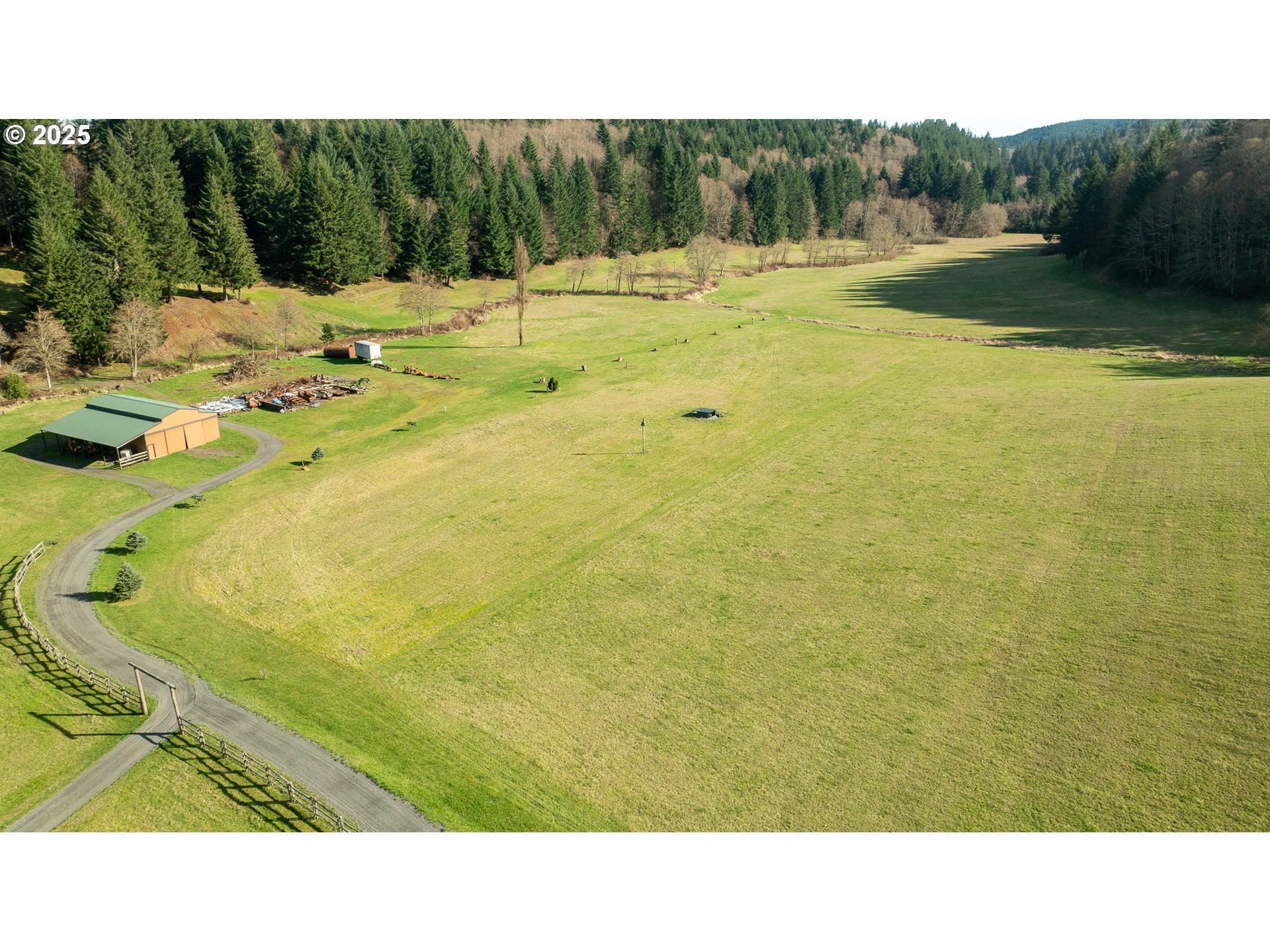 61612 Fays Lane St. Helens, OR 97051 - Photo 34 of 37 a bathroom with a sink and a mirror