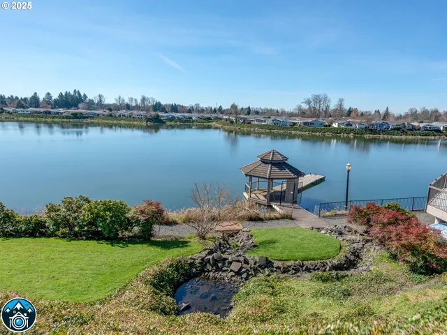 $595,000 | 2060 Lakeland Way, Eugene, OR 97408