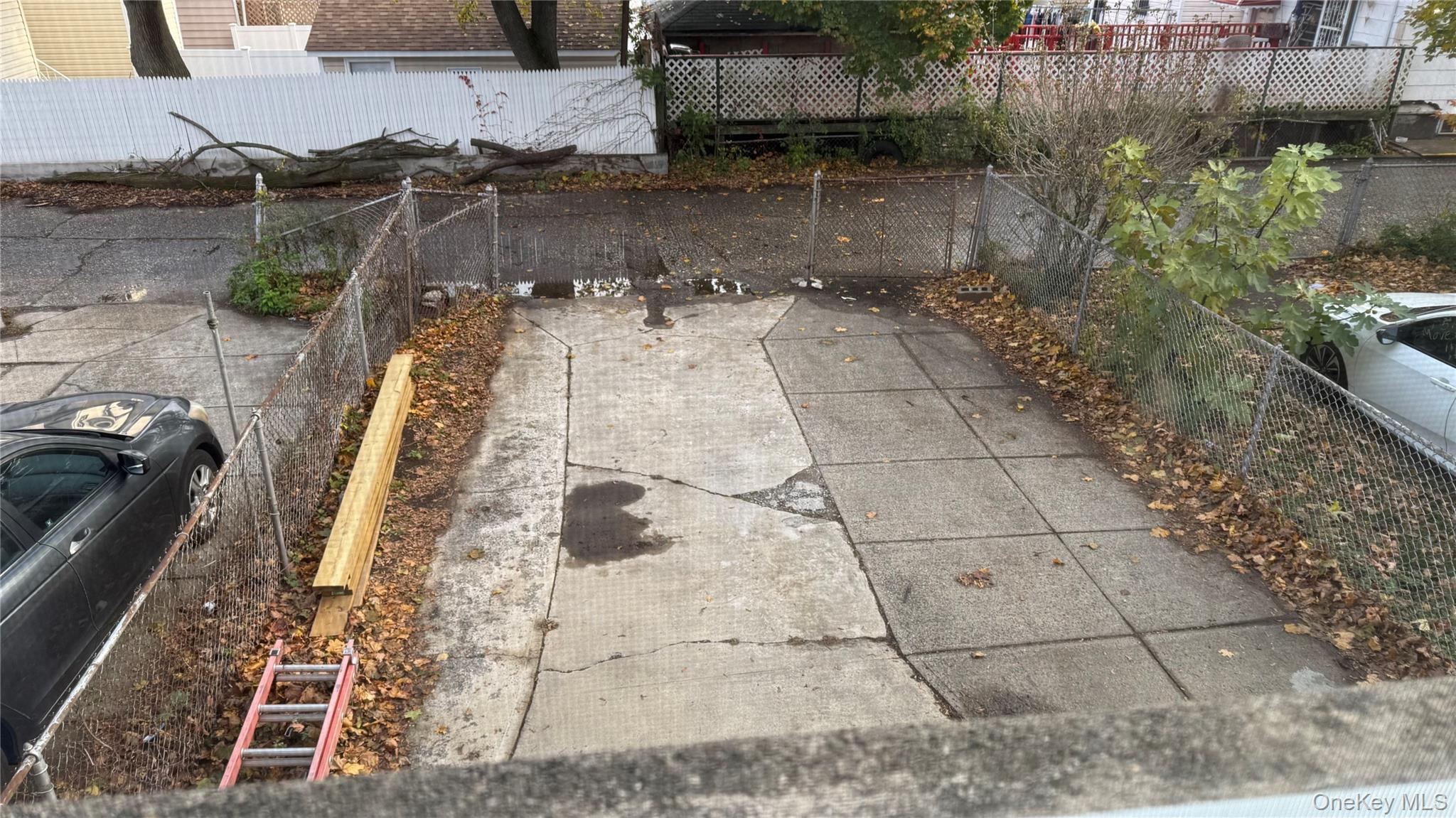 215-10 Hillside Avenue, Unit 1 Queens, NY 11427 - Photo 8 of 8 a view of a backyard