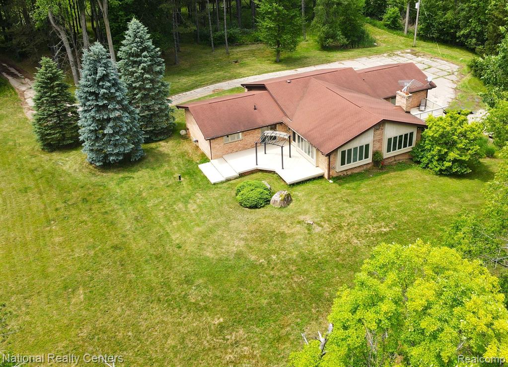 2300 Lake George Road Leonard, MI 48367 - Photo 19 of 21