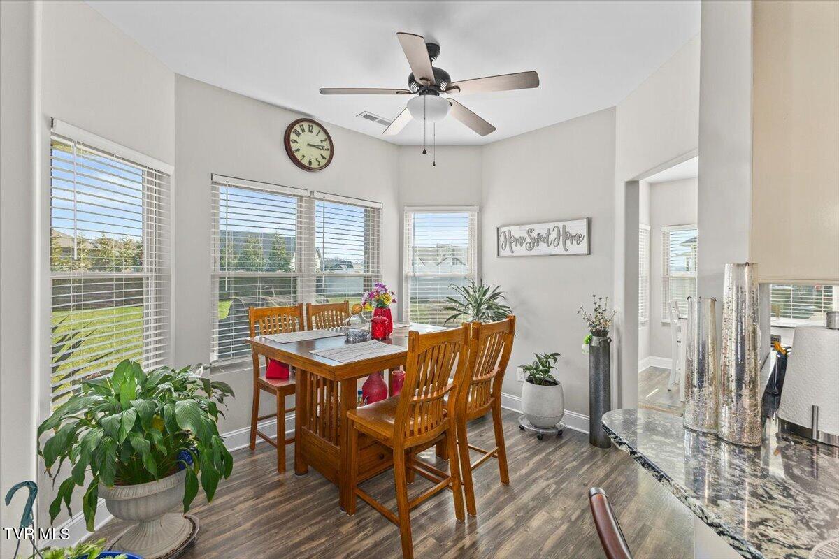 1336 Harmony Road Jonesborough, TN 37659 - Photo 21 of 49 Dinning Area