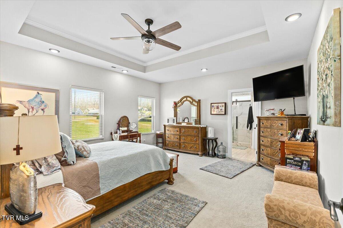 1336 Harmony Road Jonesborough, TN 37659 - Photo 23 of 49 Primary Suite