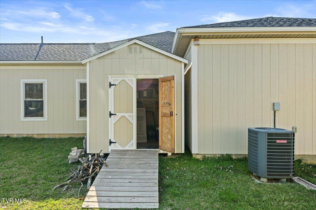 1336 Harmony Road Jonesborough, TN 37659 - Photo 42 of 49 Storage Shed