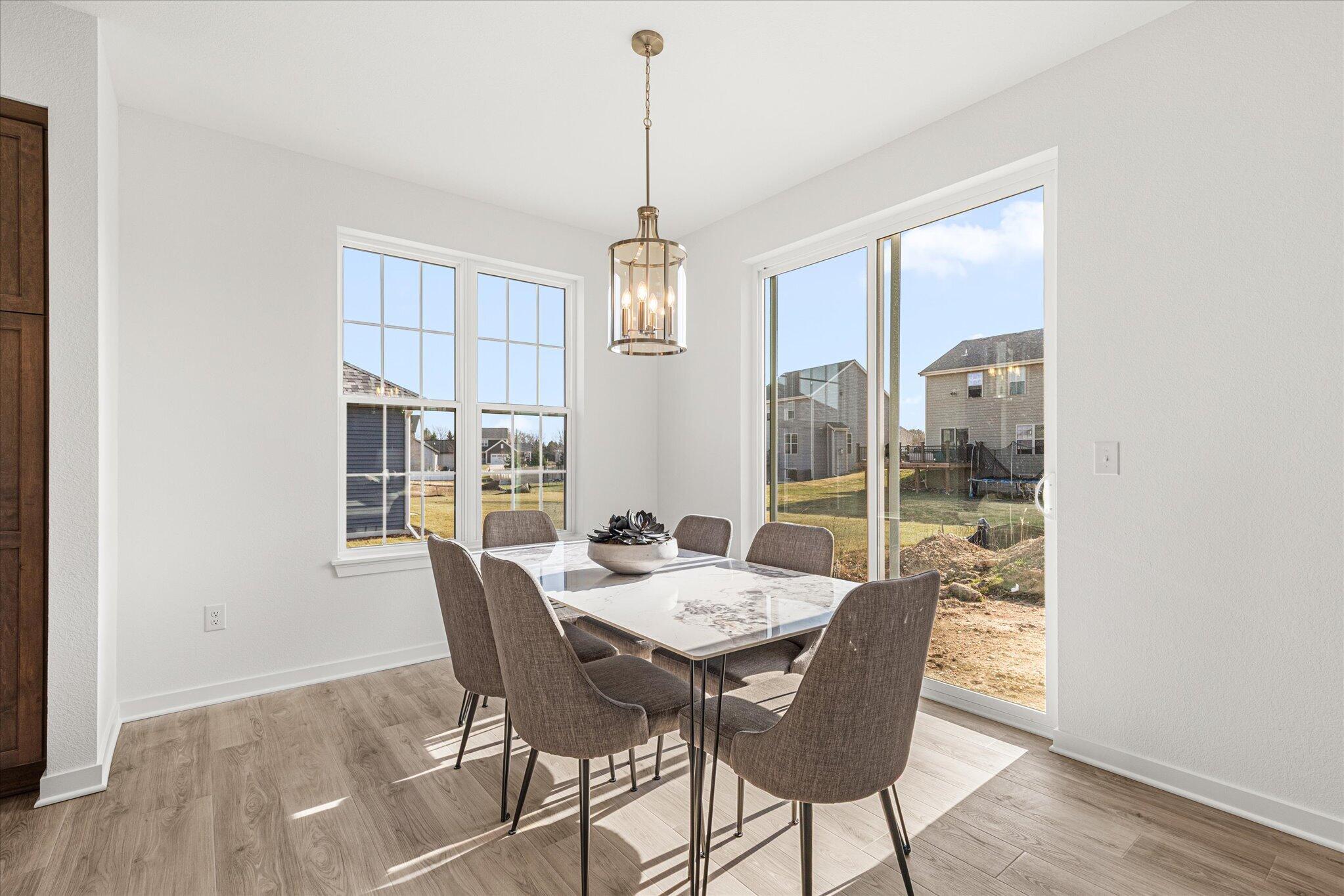 2725 Mapleton Avenue East Troy, WI 53120 - Photo 11 of 34 2725-mapleton-ave-06-dining