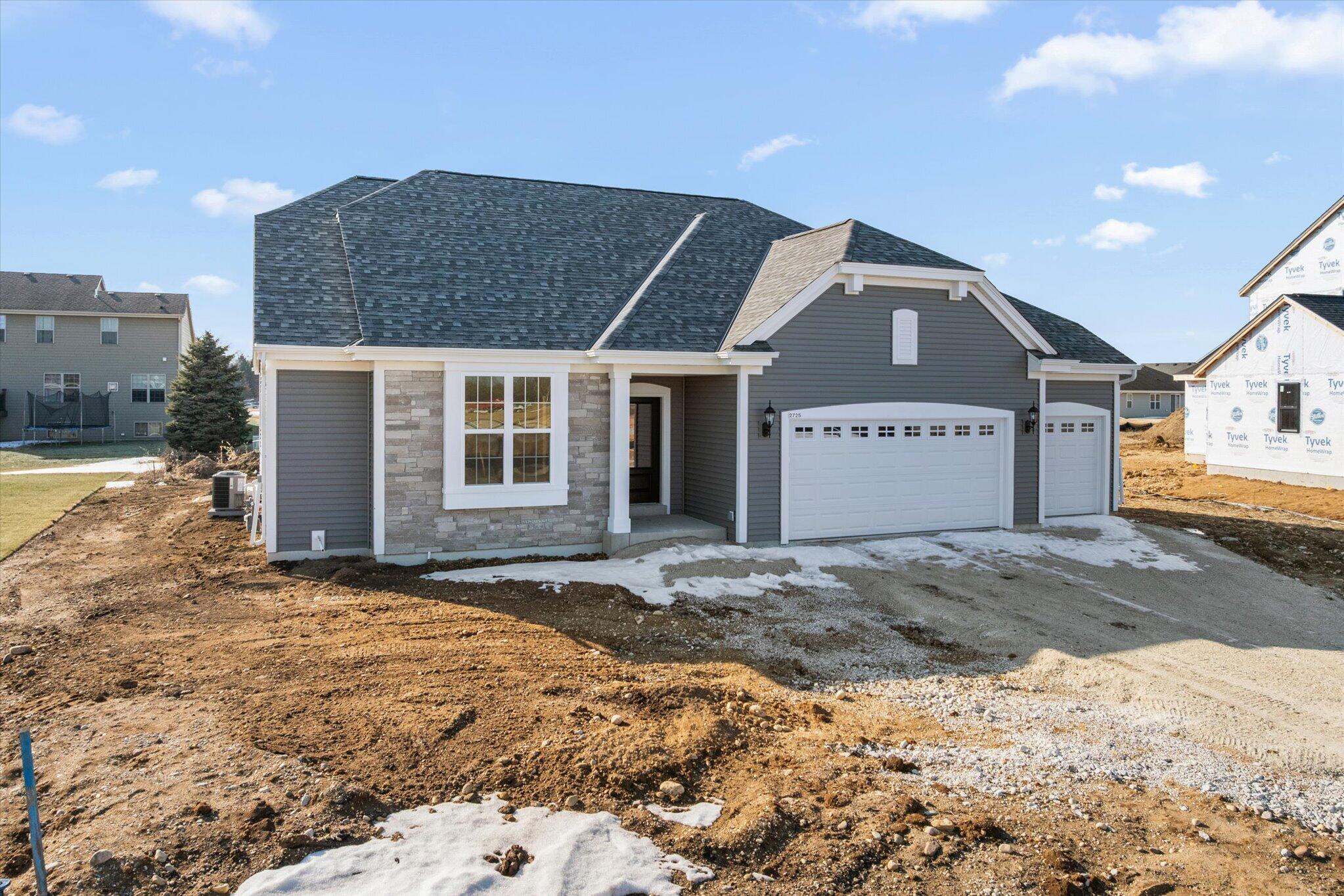 2725 Mapleton Avenue East Troy, WI 53120 - Photo 6 of 34 Welcome to the Lauren!