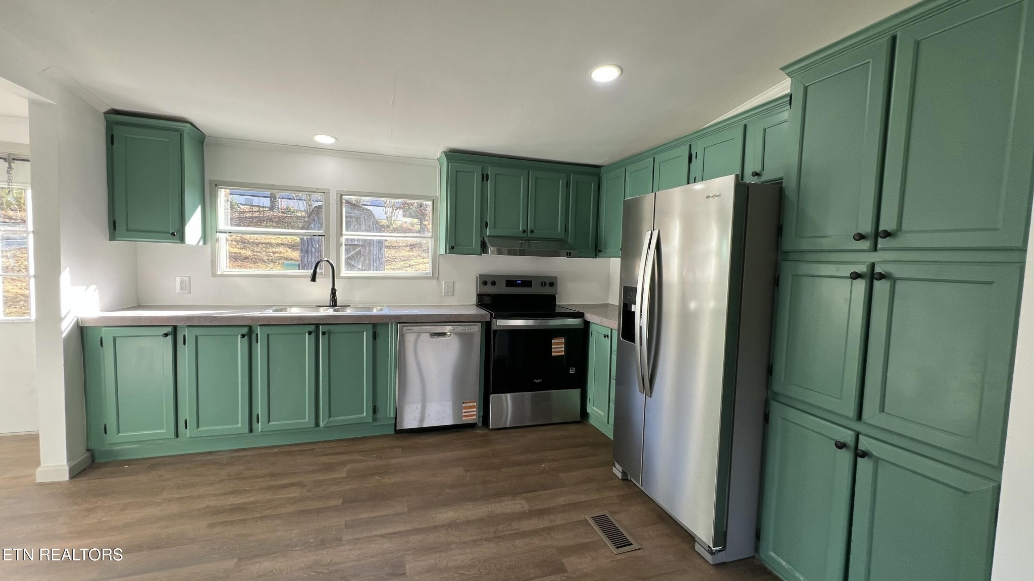 699 Branch Road Blaine, TN 37709 - Photo 7 of 46
