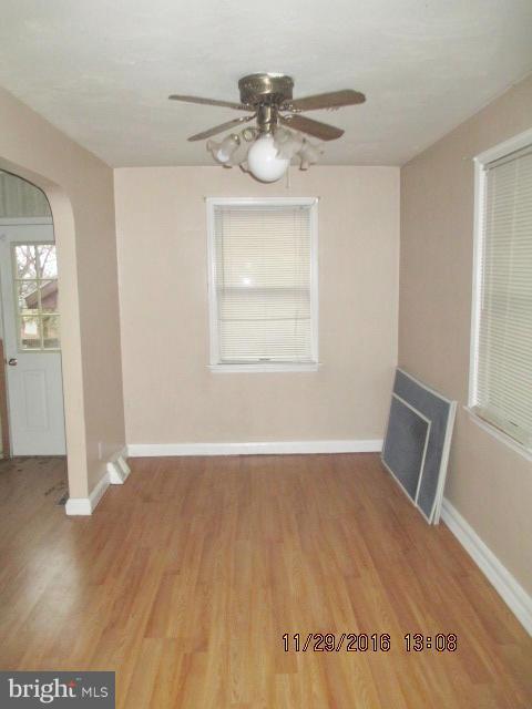 501 Welbrook Road Baltimore, MD 21221 - Photo 4 of 14 Dining Room