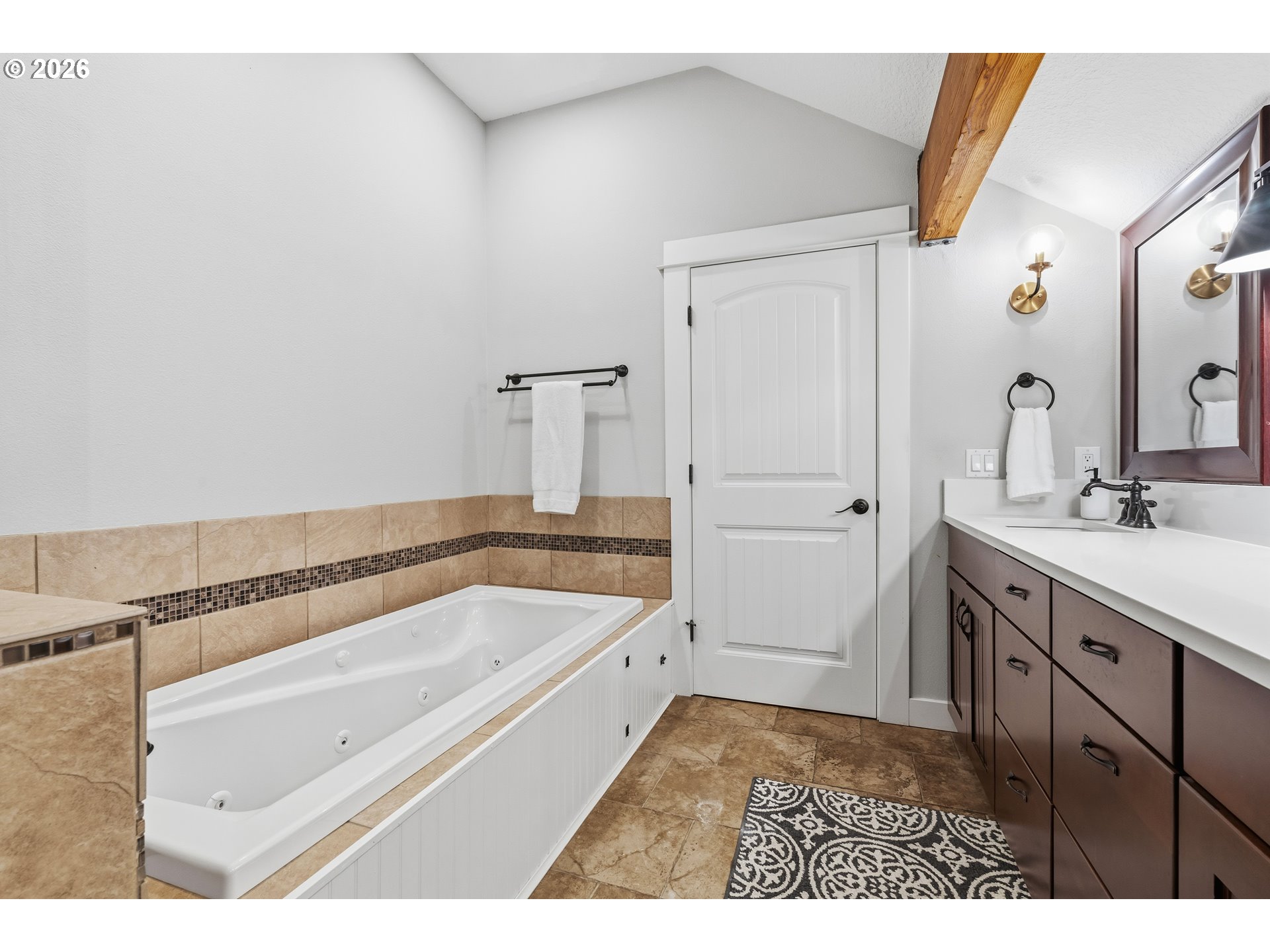 4 Westside Road Trout Lake, WA 98650 - Photo 21 of 45 a bathroom with a bathtub and a sink