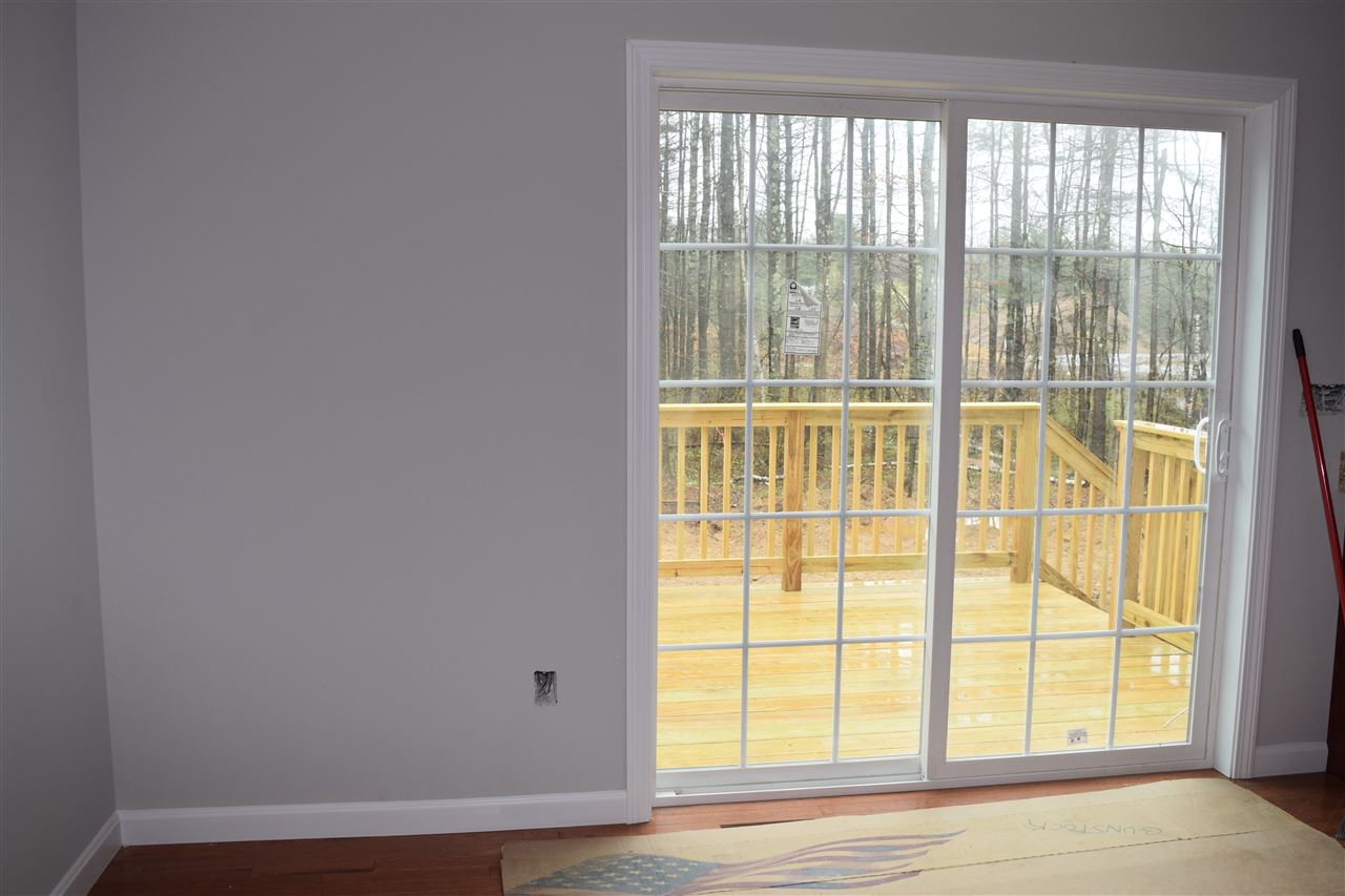 51 Miller's Farm Drive Rochester, NH 03868 - Photo 4 of 6