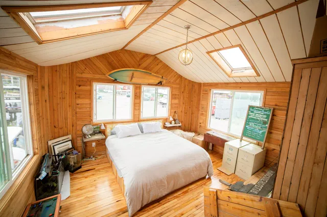 $225,000 | 360 Beach 59th Street, Unit A DOCK | Arverne