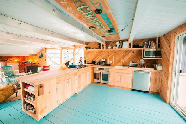 $225,000 | 360 Beach 59th Street, Unit A DOCK | Arverne