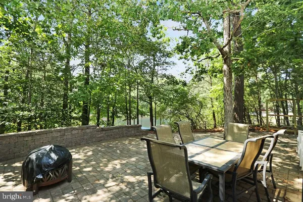 $375,000 | 3789 Captains Corridor, Greenbackville, VA 23356