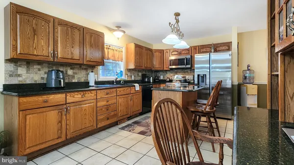 $375,000 | 3789 Captains Corridor, Greenbackville, VA 23356