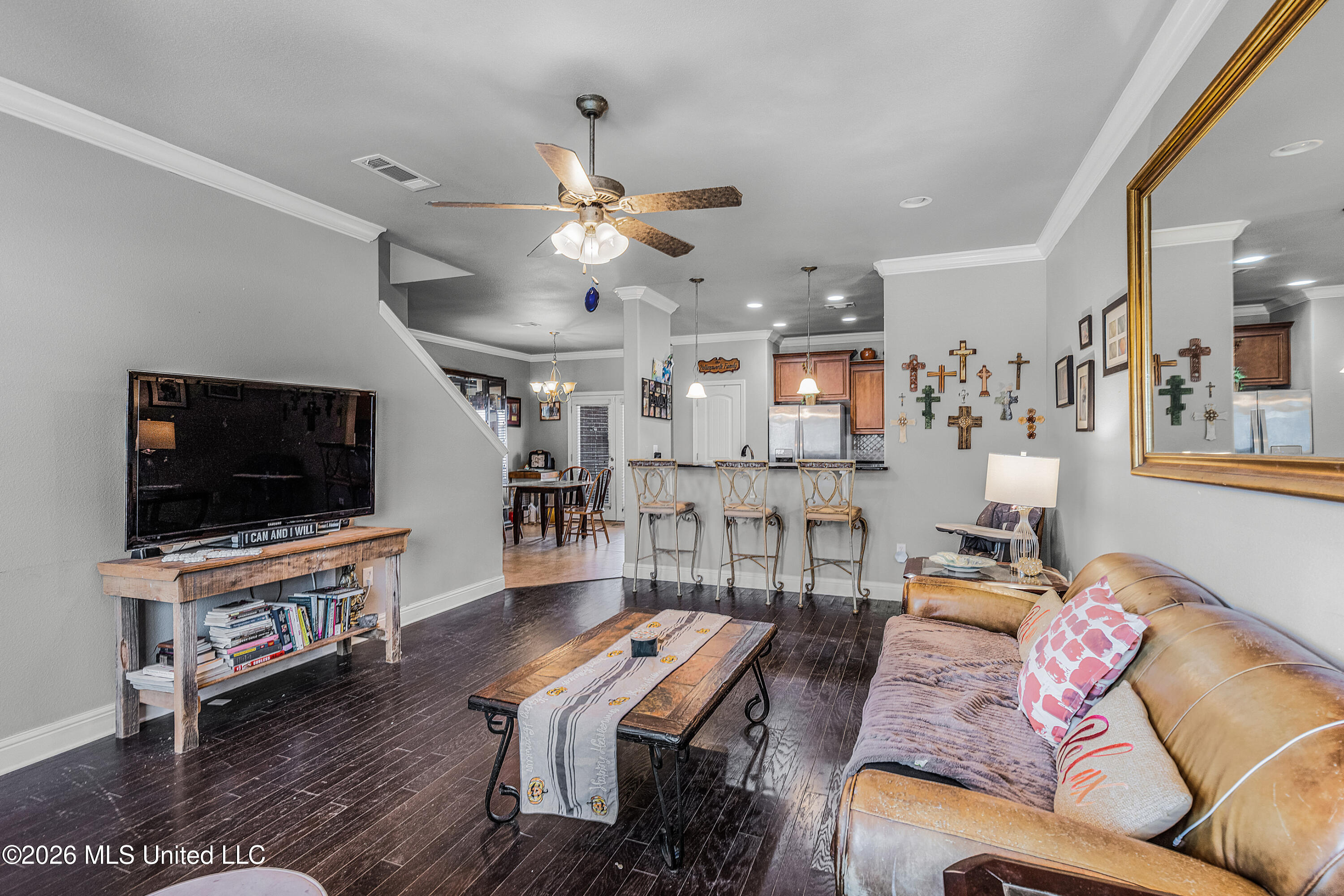 429 Tuscano Lane Biloxi, MS 39531 - Photo 4 of 27 429TuscanoLn-11