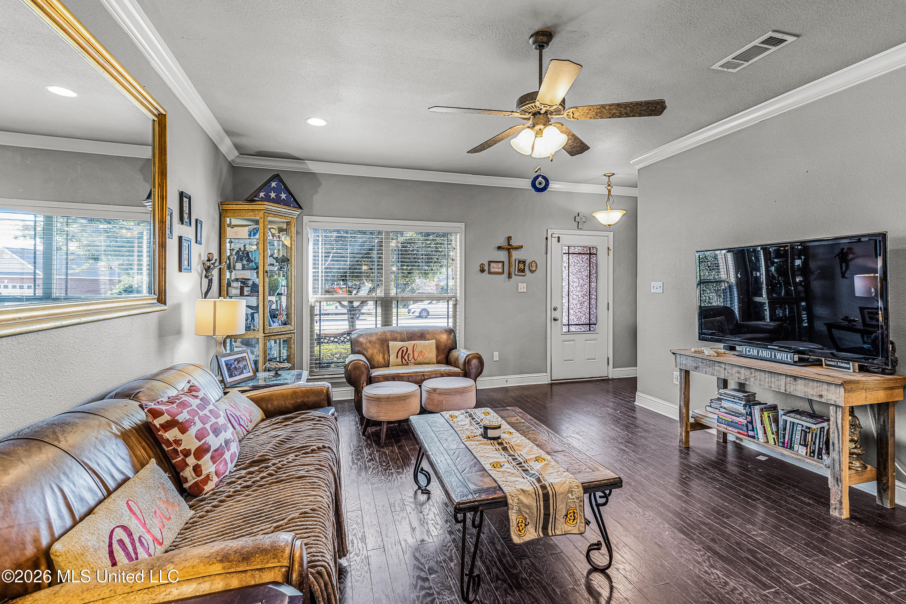 429 Tuscano Lane Biloxi, MS 39531 - Photo 5 of 27 429TuscanoLn-12