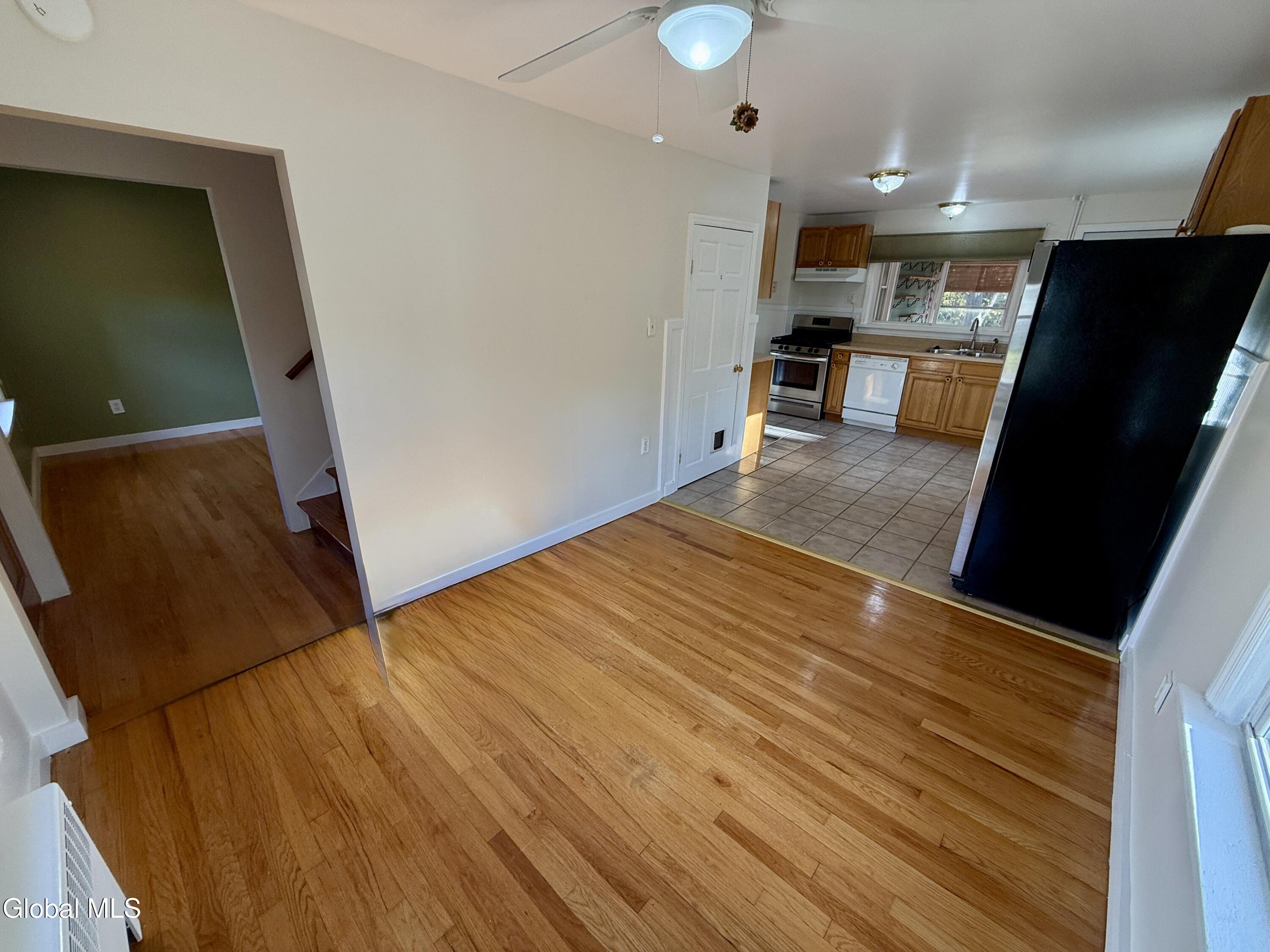 150 Gifford Road Schenectady, NY 12304 - Photo 11 of 32 12