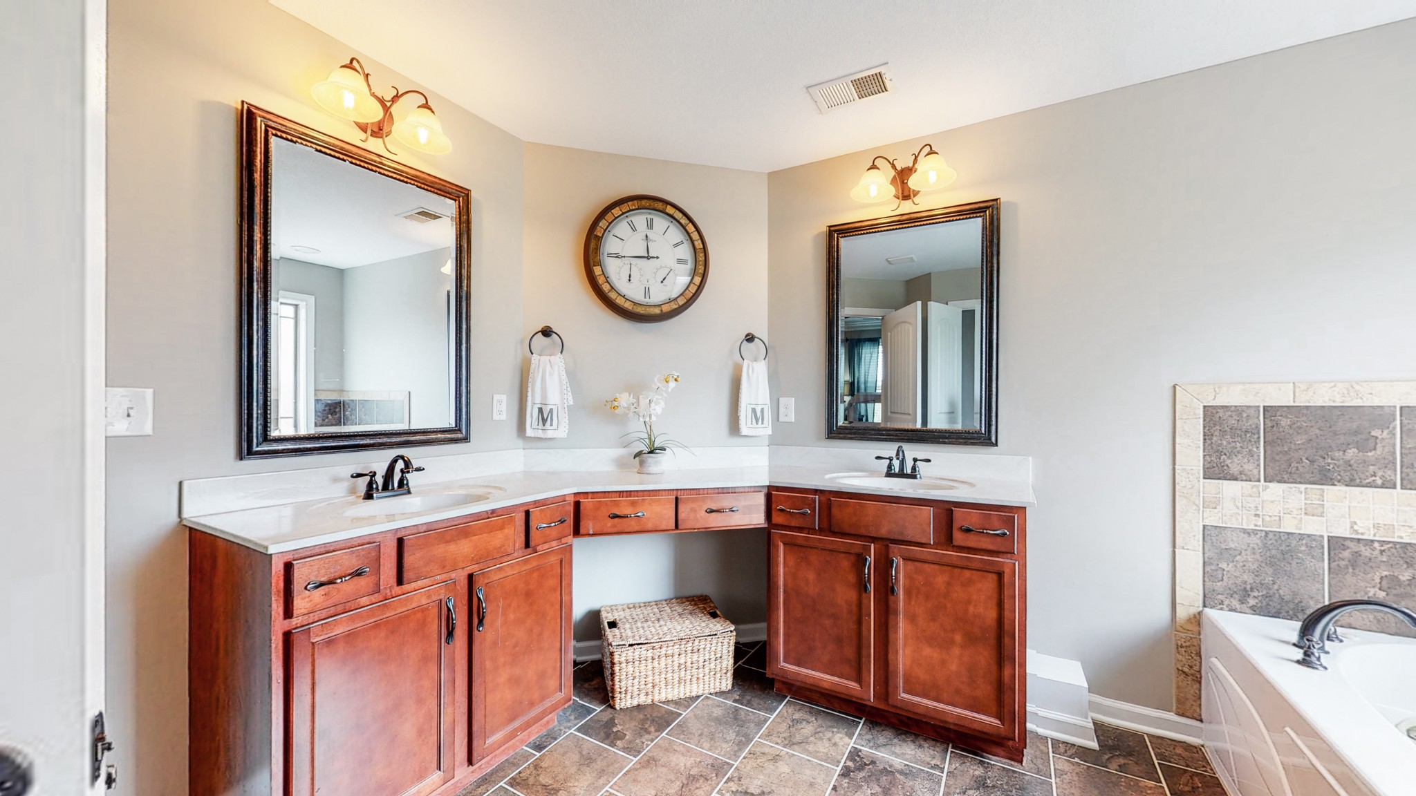 1190 Drake Road Adams, TN 37010 - Photo 23 of 46 Gallery Image 23