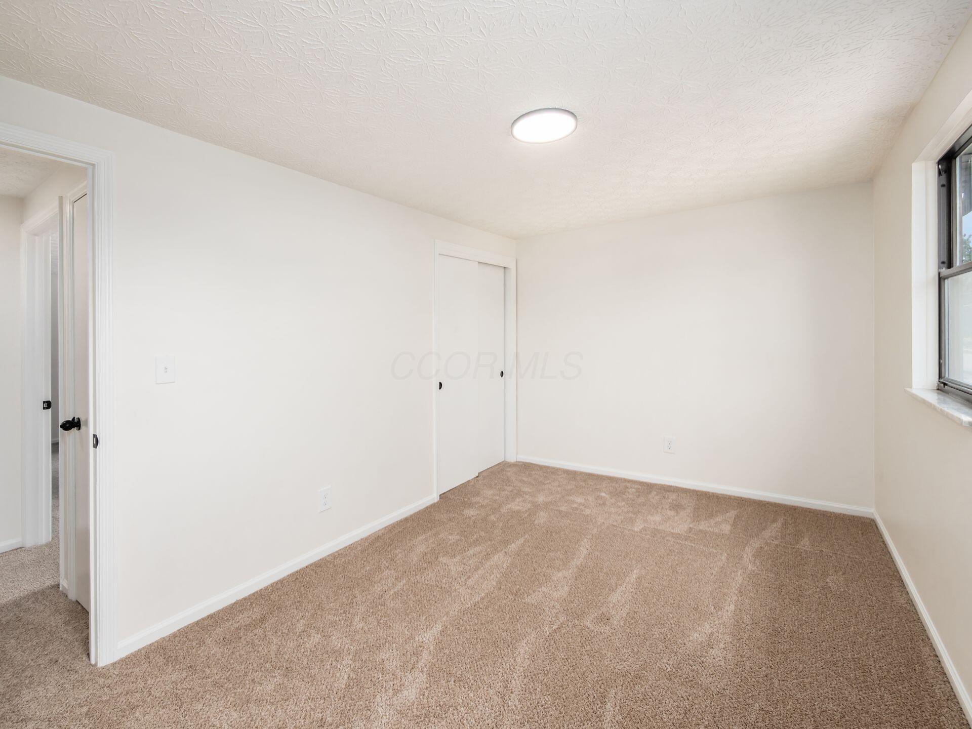 161 Somerset Road Delaware, OH 43015 - Photo 31 of 41 037_3262_C - 161 Somerset 090