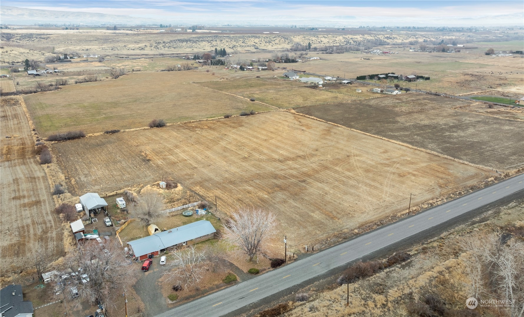 15451 Rutherford Road Yakima, WA 98903 - Photo 3 of 5 a view of an ocean beach
