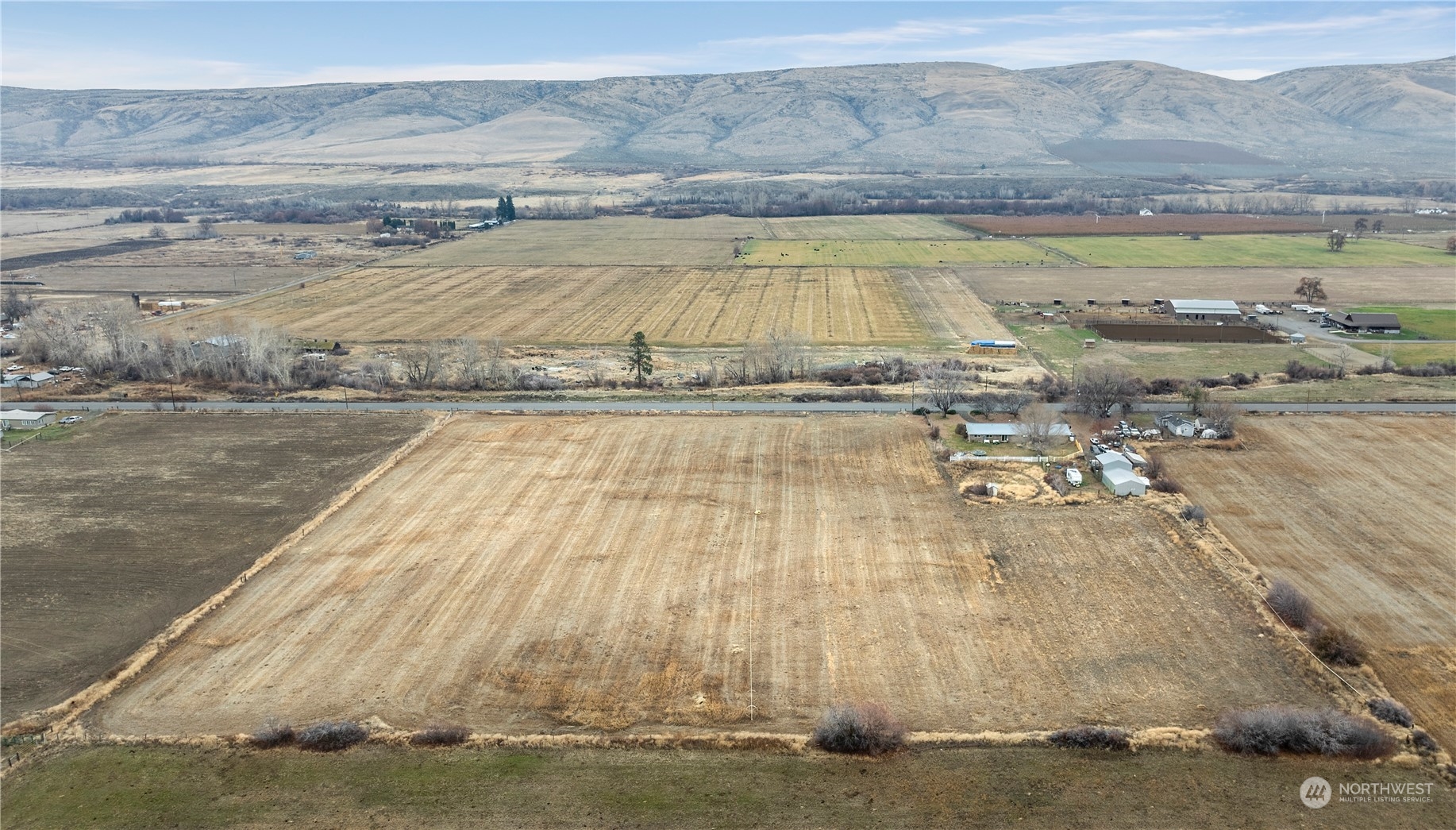 15451 Rutherford Road Yakima, WA 98903 - Photo 5 of 5 a view of a swimming pool