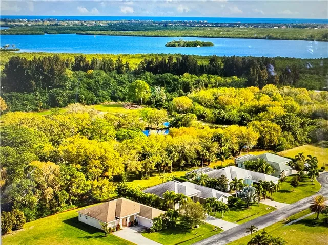 $524,000 | 7445 36th Court, Vero Beach, FL 32967