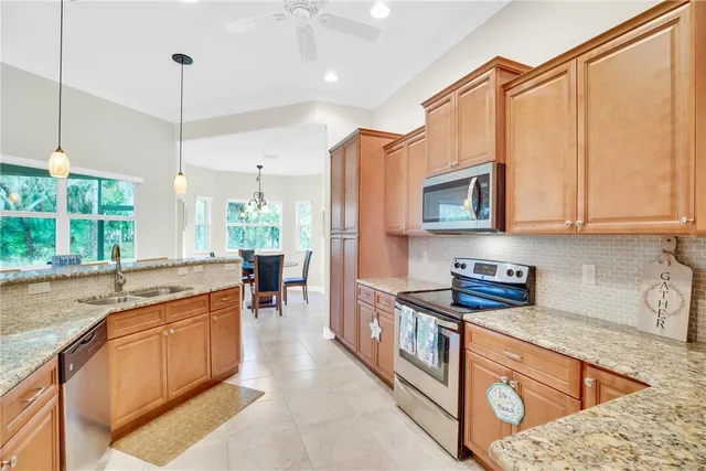 $524,000 | 7445 36th Court, Vero Beach, FL 32967