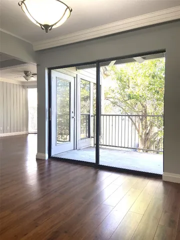 $2,300 | 108 World Of Tennis Square, Unit 108C, Lakeway, TX 78738