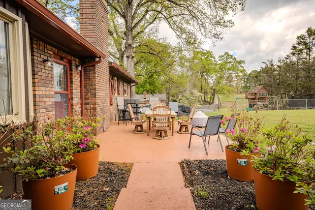 $335,000 | 828 North College Drive, Cedartown, GA 30125