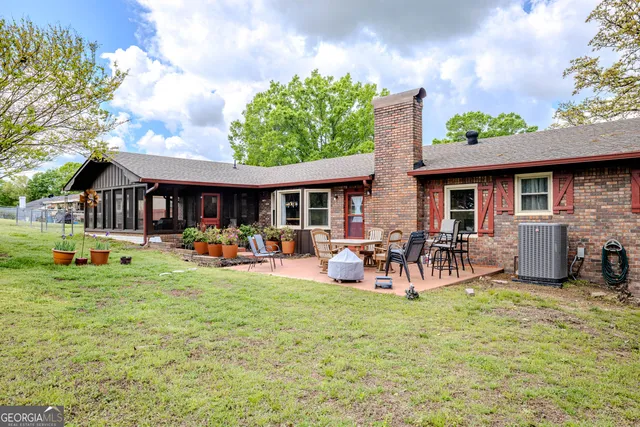 $335,000 | 828 North College Drive, Cedartown, GA 30125