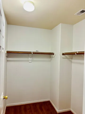 $2,950 | 9947 Valance Way, Conroe, TX 77385