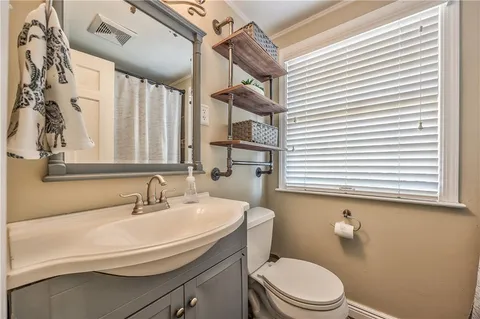 $519,000 | 6203 Morningside Drive, Kansas City, MO 64113