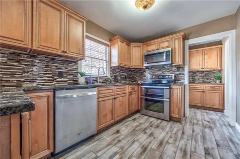 $519,000 | 6203 Morningside Drive, Kansas City, MO 64113