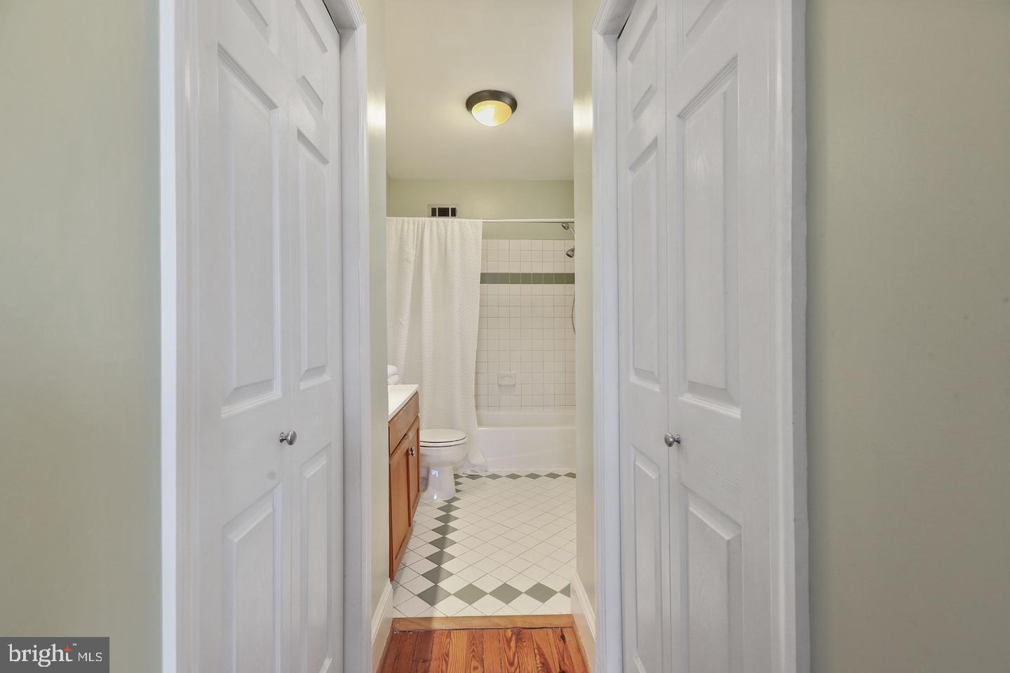 1528 Covington Street Baltimore, MD 21230 - Photo 19 of 29