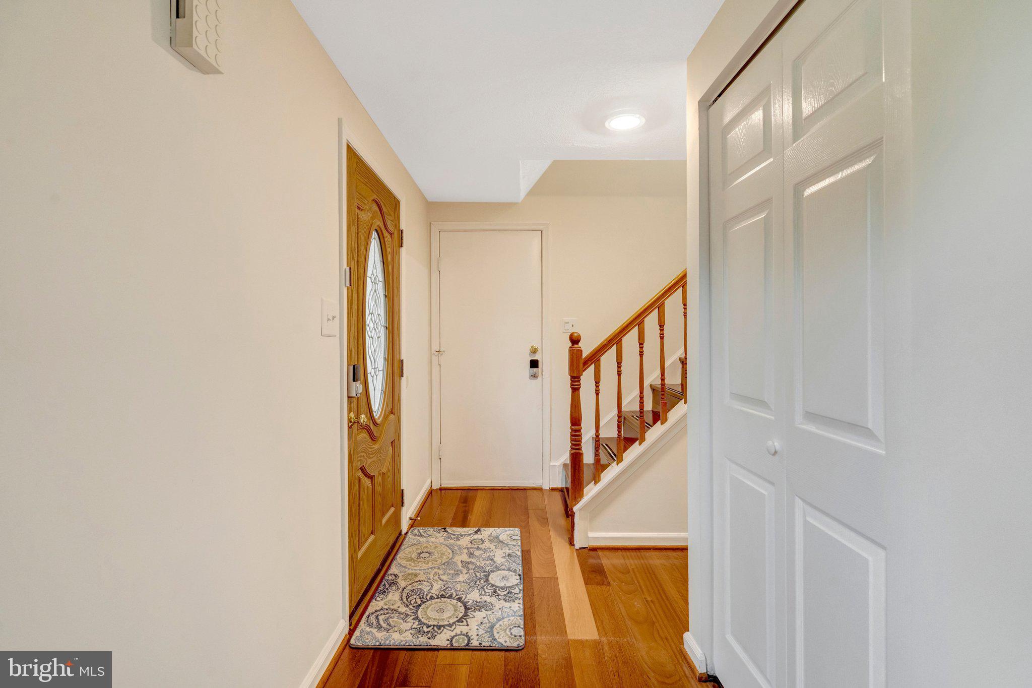 5759 Heming Avenue Springfield, VA 22151 - Photo 6 of 54