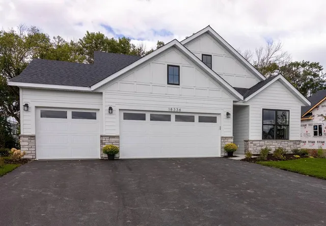 $649,250 | 18336 103rd Circle North, Maple Grove, MN 55311