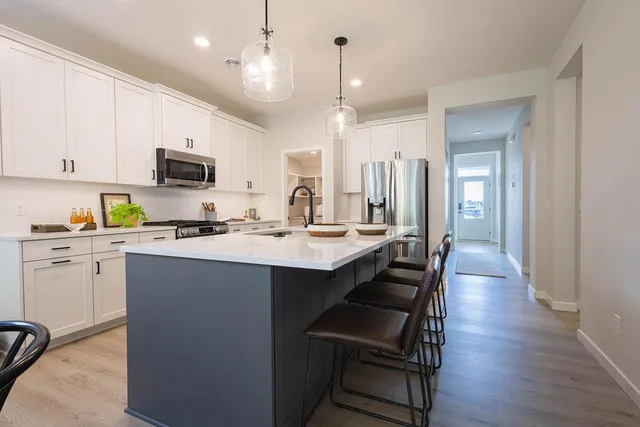 $649,250 | 18336 103rd Circle North, Maple Grove, MN 55311