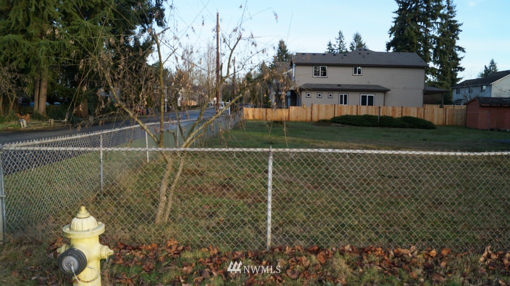 2732 Aberdeen Avenue Northeast Renton, WA 98056 - Photo 10 of 15 Gallery Image 10