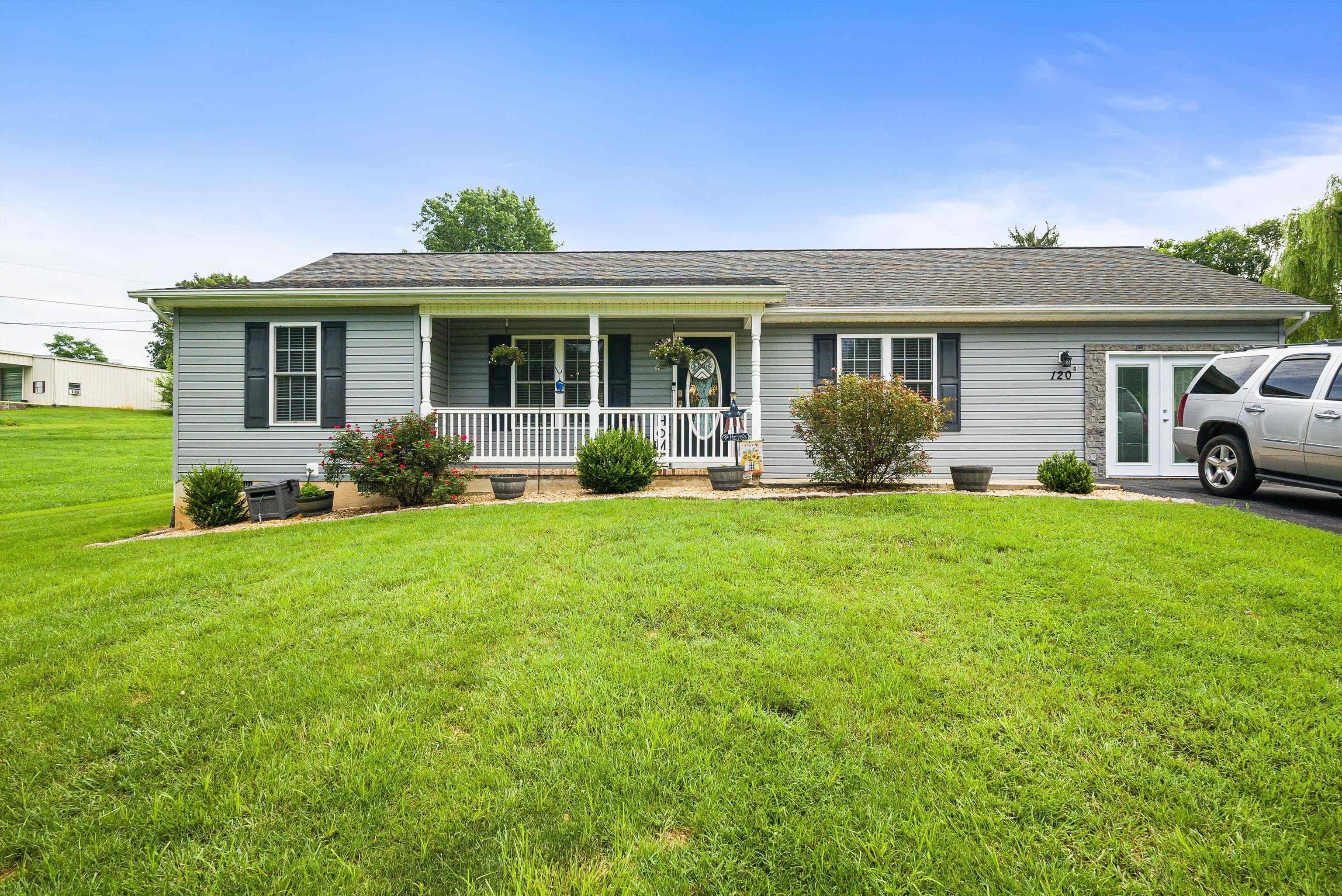 120 B Old Bridgewater Road Mount Crawford, VA 22841 - Photo 3 of 39