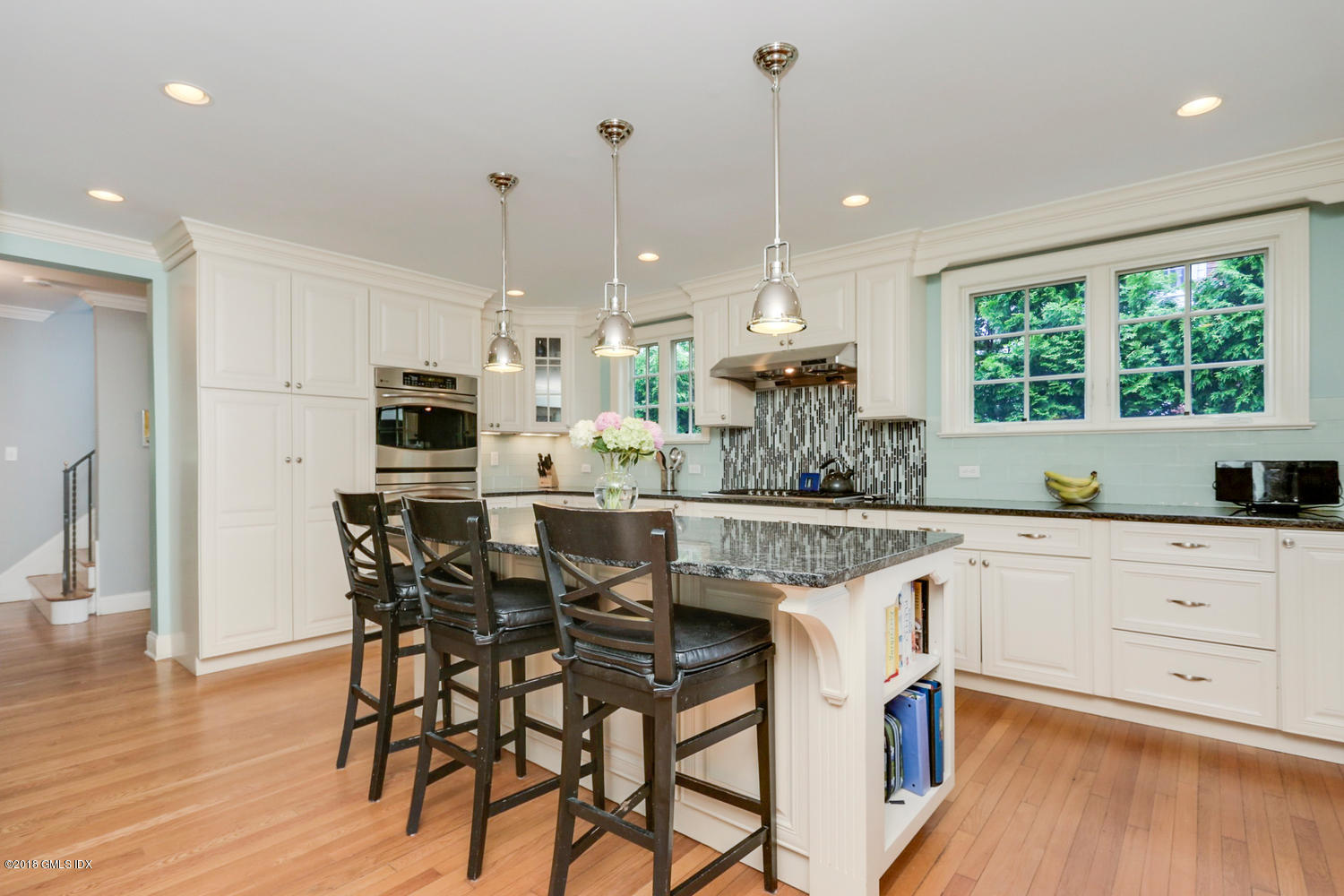 72 Summit Road Riverside, CT 06878 - Photo 3 of 33 72 Summit Rd Riverside CT-large-015-17-0