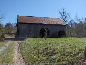 197 Watauga Flats Road Johnson City, TN 37601 - Photo 2 of 9 Photo 2
